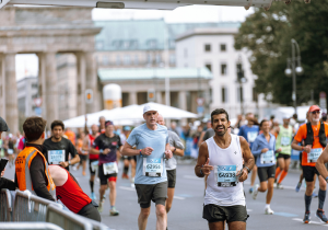 People running in a marathon